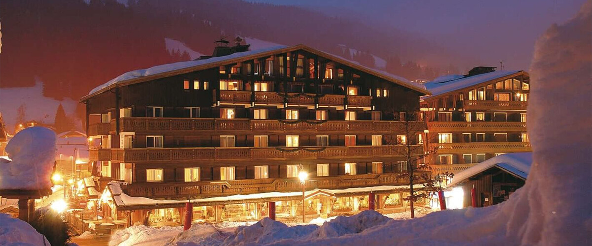 5 bonnes raison de vivre un séjour d'hiver inoubliable au chalet-hôtel La Marmotte **** en plein coeur des Gets.